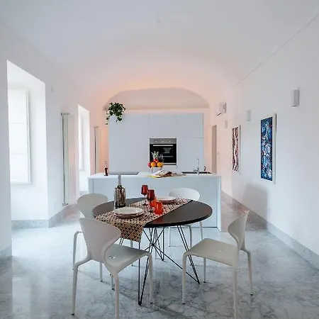 Debellini Design Apartment *